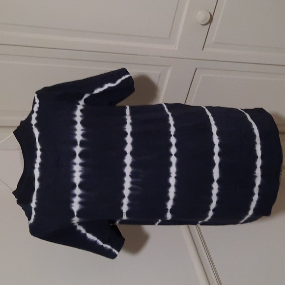 DENIM & Flower Top - Picture 2 of 7